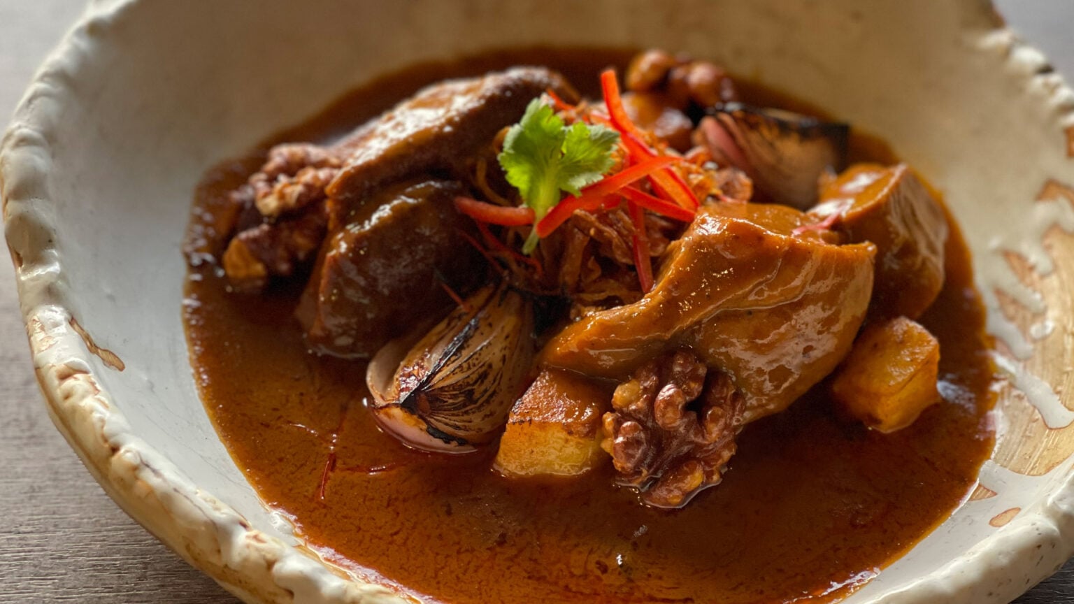 Aussie Lamb UK | Lamb Shoulder in Massaman Curry Sous Vide | Aussie Beef & Lamb | UK