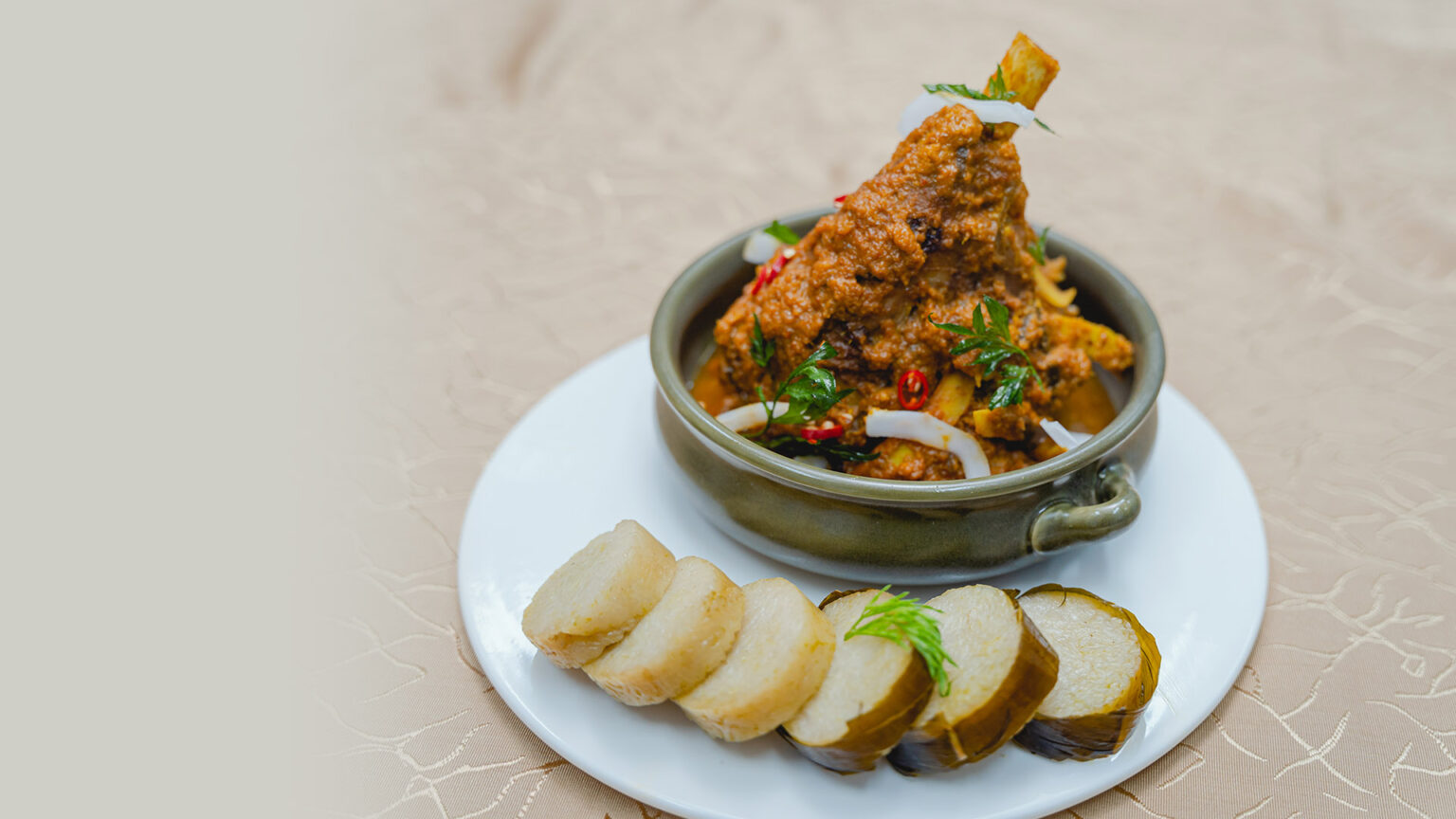 Aussie Lamb UK | Lamb Shank Rendang with Coconut Flake | Aussie Beef & Lamb | UK