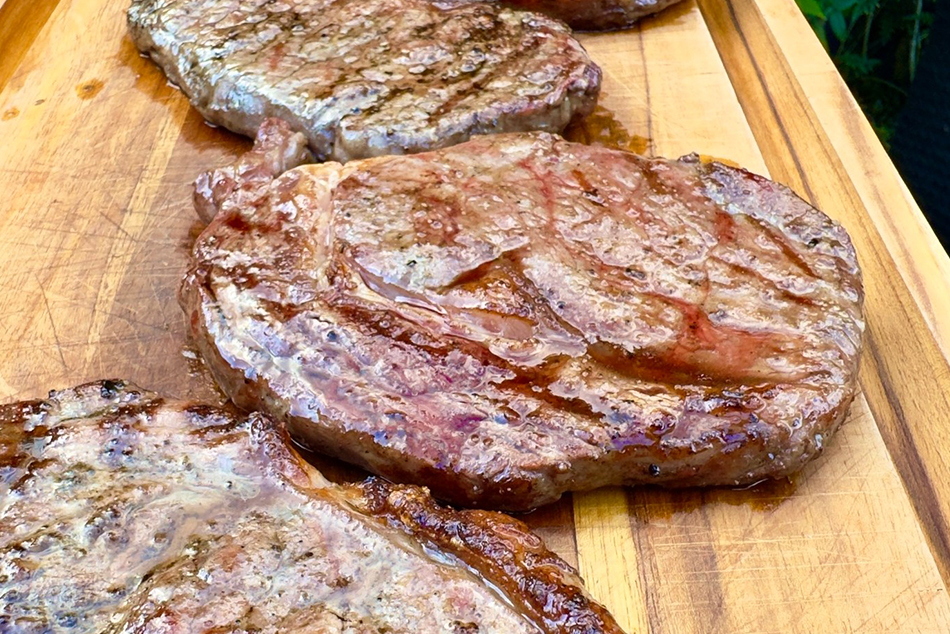 Tom Hixson of Smithfield – BBQ Competition