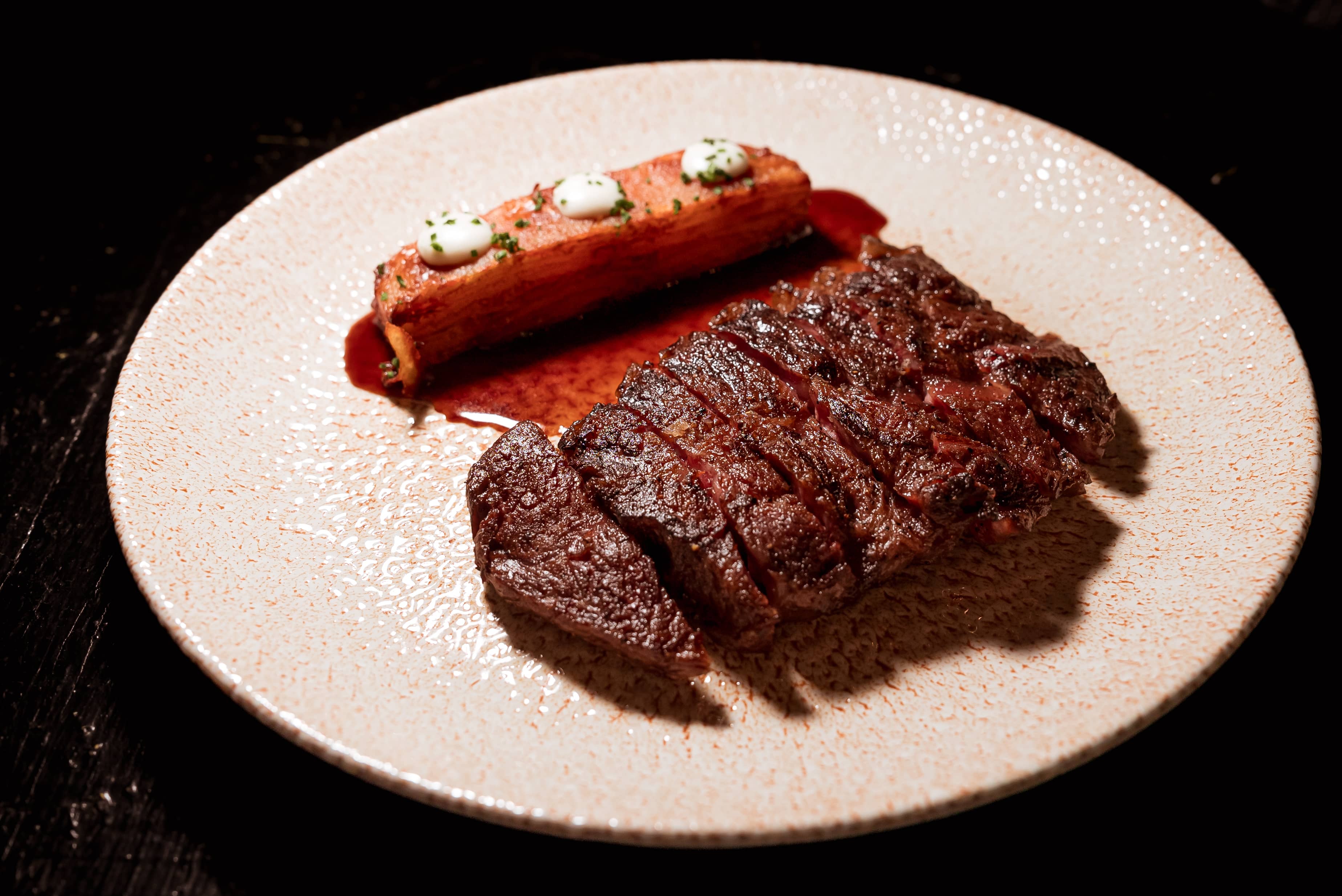 Wagyu Featherblade, Dauphinoise Potatoes, Horseradish Mousse, Beef Gravy